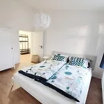 Modern Cosy Flat Near Vysehrad
